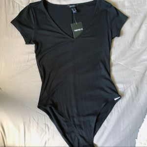 black short sleeve body suit